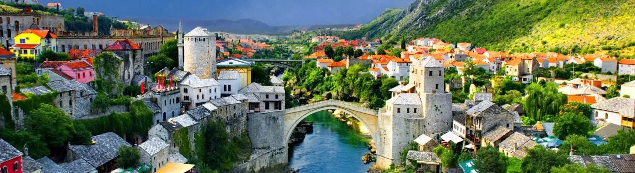 Вид на жительство в Албании